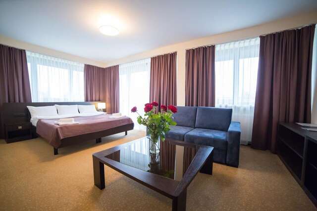 Отель Hotel Avangarda Różan-30
